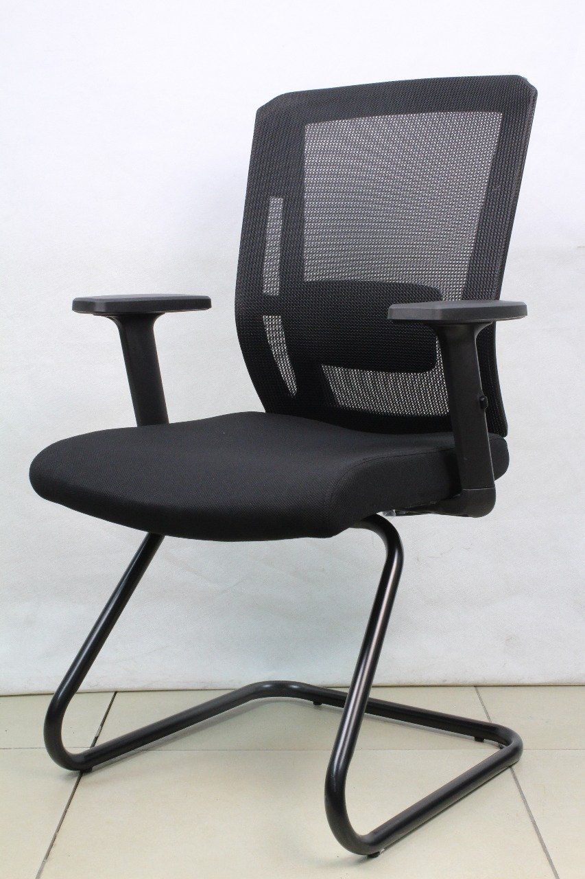 Ergonomic Mesh-Back Cantilever Visitor Chair - Image 3